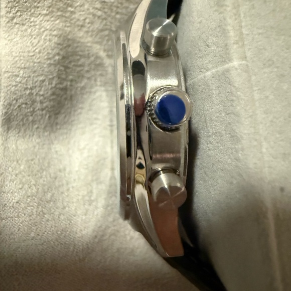 Porsamo Bleu Black Dial Silver Leather Watch - Picture 4 of 11